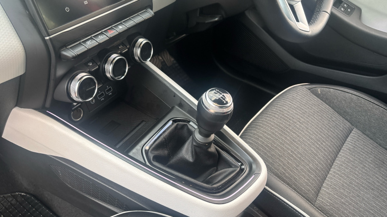 Renault Clio 1.0 TCe 90 SE Edition 5dr Petrol Hatchback